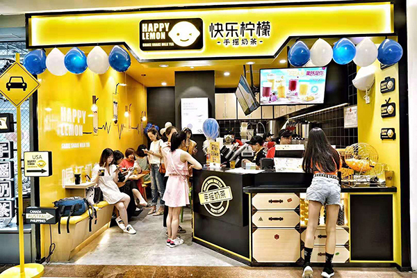 “秋后第一杯奶茶”，成都奶茶店裝修大比拼！